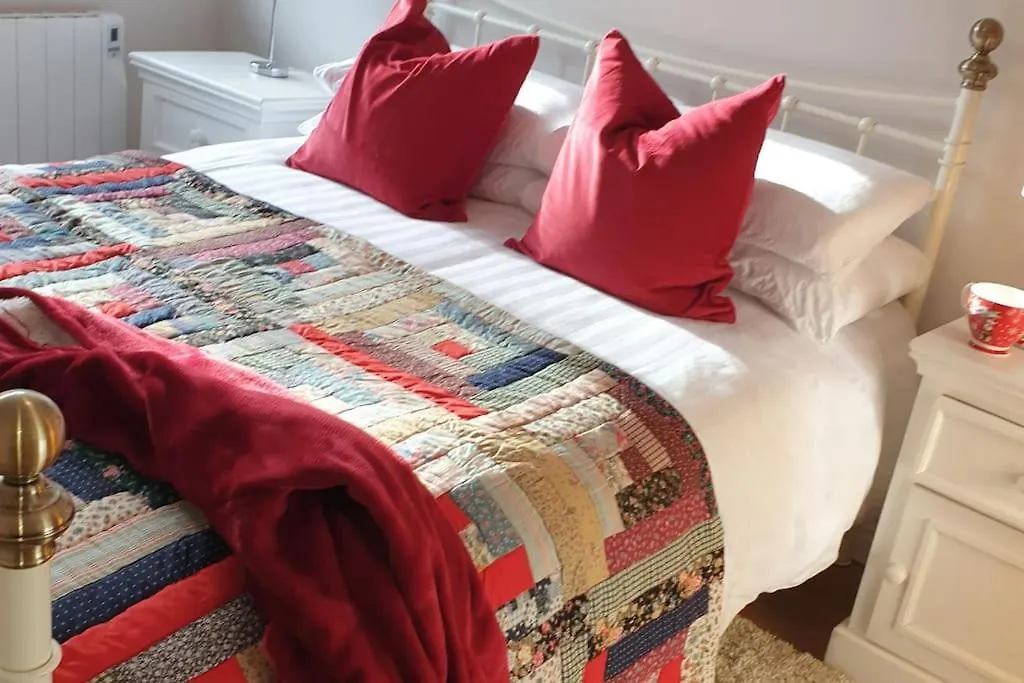 Holiday home Tom Jacks, Coastal Views And Beach Walks Connemara Galway
